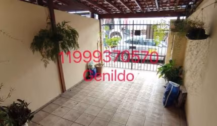 CASA  RUA SEM SAÍDA 2 QUARTOS 1 VAGA QUINTAL FACIL ACESSO AO METRO ACEITA PET FL55