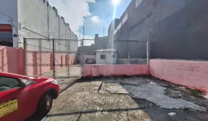 TERRENO COM 250 M2 E UMA EDICULA FL26