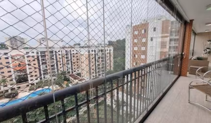 COBERTURA DE 214m² NO SÃO FRANCISCO COM 3 DORMITORIOS E 2 VAGAS-FL43