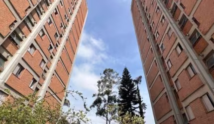Apartamento à venda ao lado do metrô