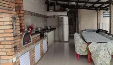 Vendo sobrado com Elevador, 4 dorms, 2 suites, 2 vagas - FL22