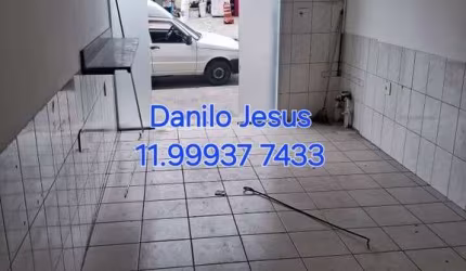 Salão comercial 80m² com mesanino.