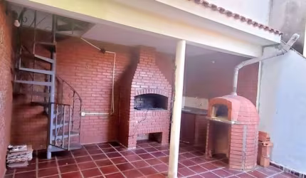 Sobrado 3 quartos 1 suíte 2 vagas no Butantã