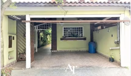 SOBRADO PQ IPE - 3 DORMITORIOS (1 SUITE) COM 2 VAGAS