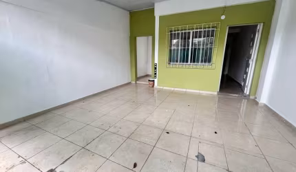 CASA 2 QUARTOS COM QUINTAL ACEITA PET + EDíCULA NO BUTANTÃ FL48