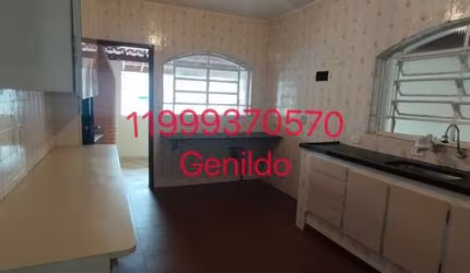 SOBRADO 4 QUARTOS 1 SUITE EDICULA COM COZINHA 2 VAGAS DEPOSITO SALÃO RUA SEM SAÍDA   ACEITA PET FL55