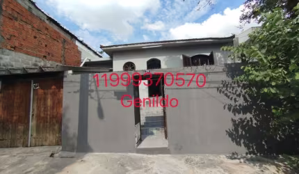 CASA 2 QUARTOS 1 SUITE SALA DE JANTAR QUINTAL  1 VAGA ACEITA PET JARDIM  FÁCIL ACESSO AO METRO FL55