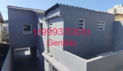 CASA 3 QUARTOS 1 SUITE MASTER  EDICULA COM COZINHA 6 VAGAS FÁCIL ACESSO AO METRO ACEITA PET FL55
