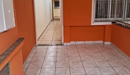 CASA TERREA COM 1 DORMITORIO FL26
