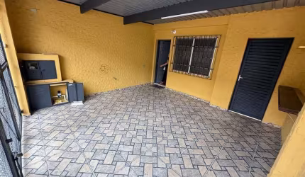 CASA PARA ALUGAR 2 QUARTOS NO JD RIZZO - ACEITA PET FL56
