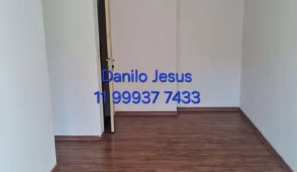 Apartamento com 3 dormitórios, e 1 vaga de garagem. FL51