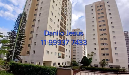 Apartamento com 2 dormitórios e 1 vaga. FL51