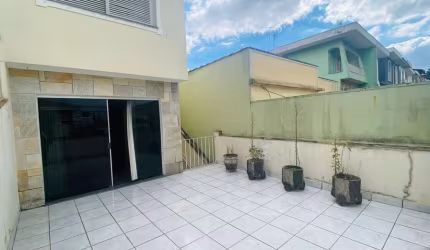 Sobrado 3 quartos 1 suíte 3 vagas e Edícula no Bonfiglioli / Butantã.  FL64