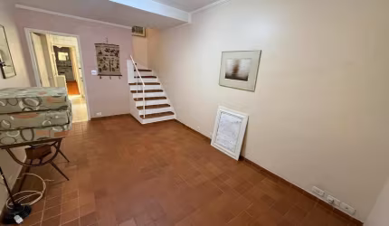 CASA 2 QUARTOS 2 VAGAS PROX. USP FL48