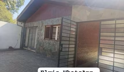 CASA TERREA ÓTIMA LOCALIZAÇÃO FL 31