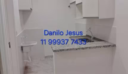 Casa com 1 dormitório e 1 banheiro.  FL51