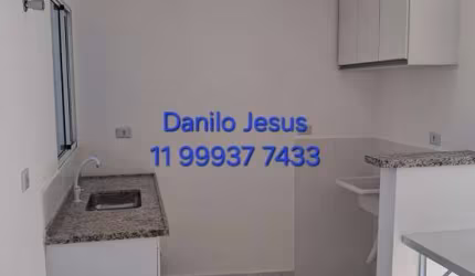 Casa com 1 dormitório e 1 banheiro. FL51