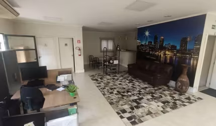 Galpão 2  Vagas na região do Butantã FL48