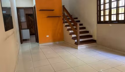 SOBRADO 3 DORMS 1 ST 2 VAGAS PRÓX METRO VILA SÔNIA FI37