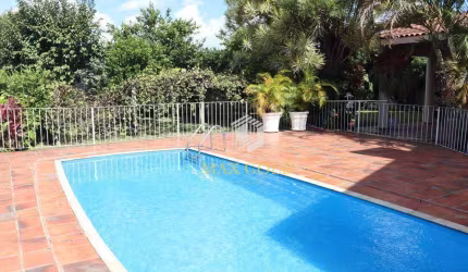 Casa com 4 dormitórios, 276 m² - venda por R$ 950.000,00 ou aluguel por R$ 4.832,91/mês - Vila São Geraldo - Taubaté/SP