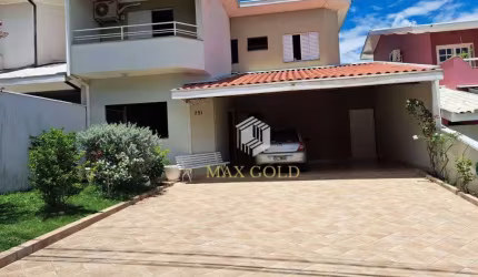 Casa com 4 dormitórios à venda, 321 m² por R$ 1.250.000,00 - Esplanada Independência - Taubaté/SP