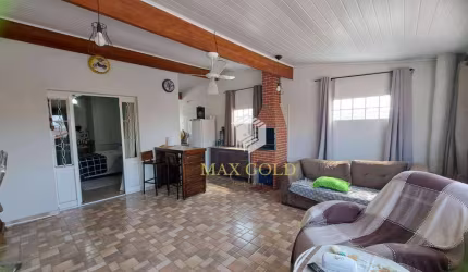 Casa com 3 dormitórios à venda, 202 m² por R$ 345.000,00 - Parque Aeroporto - Taubaté/SP