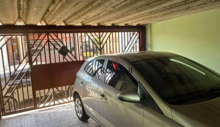 Casa com 3 dormitórios à venda, 123 m² por R$ 390.000,00 - Cidade Edson - Suzano/SP