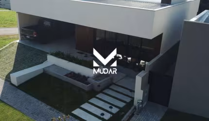 Casa Alto Padrão Mobiliada no Condomínio Blumengarten