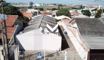 Casa em Uvaranas em Condominio