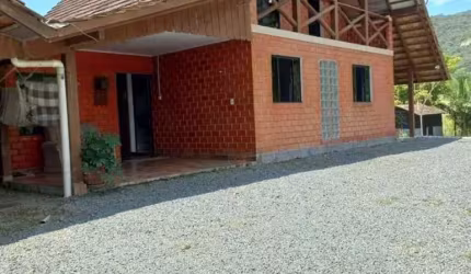 Sítio em Rio dos Cedros/sc
