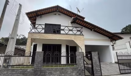 Casa de Avenaria à venda em Rodeio/SC