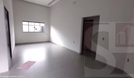 Casa para Venda em Uberlândia, verde vida, 3 dormitórios, 1 suíte, 2 banheiros, 2 vagas