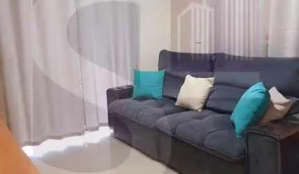 Casa para Venda em Uberlândia, Granada, 3 dormitórios, 2 suítes, 3 banheiros, 4 vagas