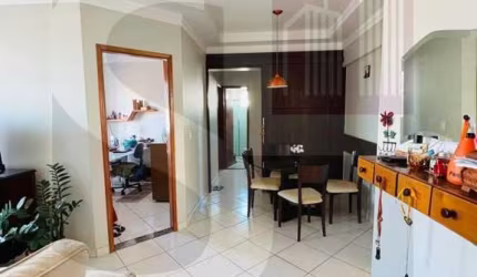 Apartamento para Venda em Uberlândia, Brasil, 3 dormitórios, 1 suíte, 2 banheiros, 1 vaga