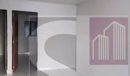 Casa para Venda em Uberlândia, Loteamento Monte Hebron, 2 dormitórios, 1 banheiro, 4 vagas