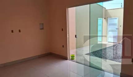 Casa para Venda em Uberlândia, Jardim Ipanema, 2 dormitórios, 1 suíte, 2 banheiros, 2 vagas