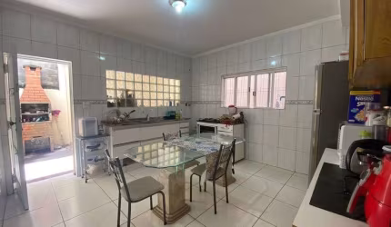 Sobrado à Venda em Limão, São Paulo - SP