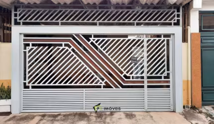 Casa Térrea à Venda no Bairro do Limão muito bem localizada
