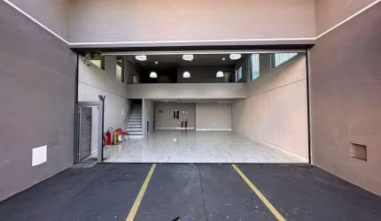 Excelente Salão Comercial 180m² no Limão