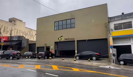 Prédio Comercial com 1360m² na Avenida