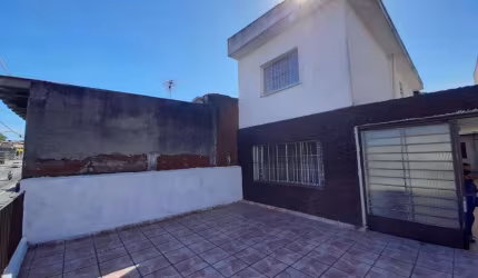 Sobrado para Alugar em Cachoeirinha, São Paulo - SP
