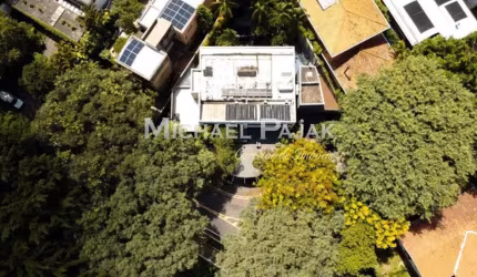 Casa com 4 quartos