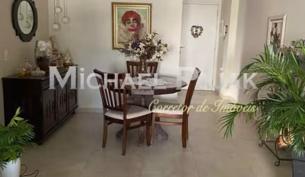 Apartamento com 3 quartos
