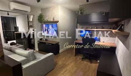 Michael Pajak (11) 99996-4550