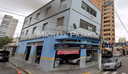 Casa comercial com 393m²