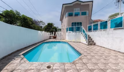 Casa tipo para venda com 5 quartos, sendo 1 suíte