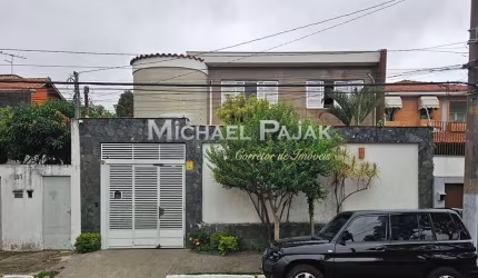 Casa tipo para venda com 3 quartos, sendo 1 suíte