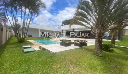 Casa tipo para venda com 5 quartos, sendo 1 suíte - Michael Pajak (11) 99996-4550