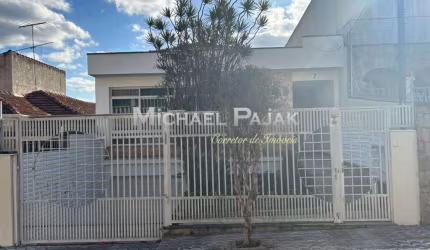 Casa tipo para venda com 4 quartos, sendo 2 suítes - Michael Pajak (11) 99996-4550