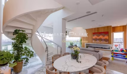 Duplex com 4 quartos